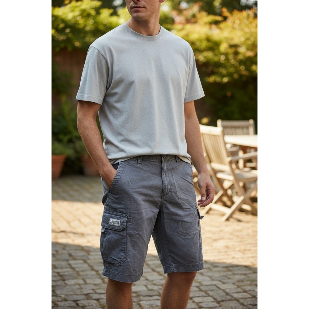UNIONBAY Shorts Men's Gray Size 34 Cargo Cotton Blend Flat Front