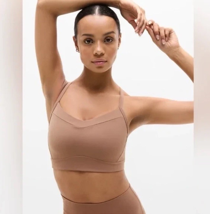 Athleta Vital sports bra- small D/DD- auburn- nwot