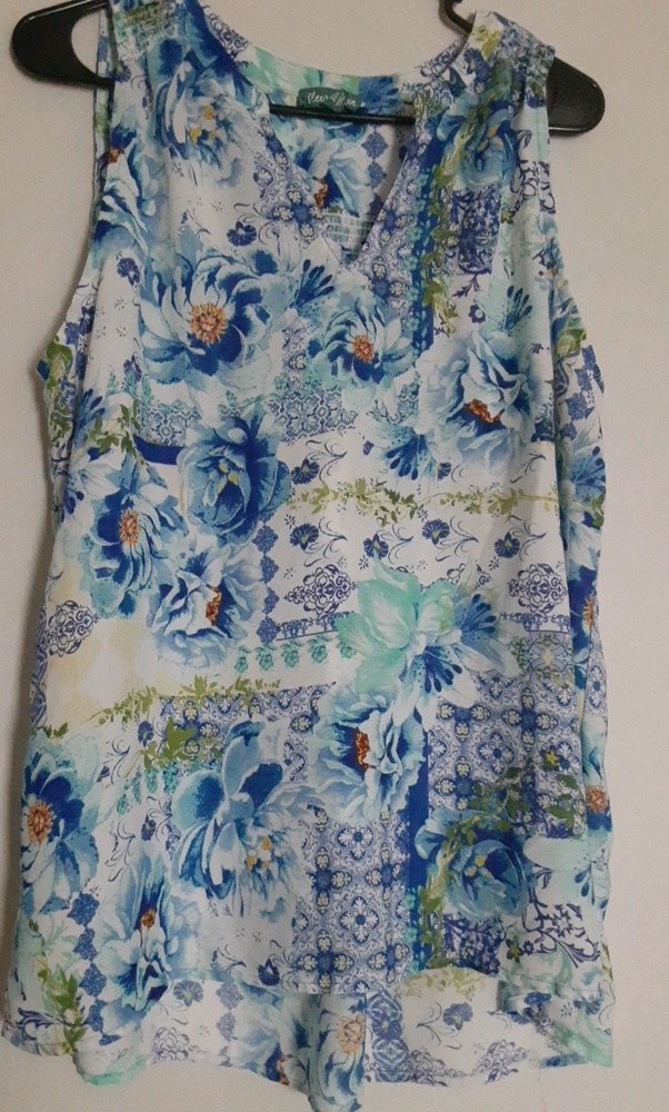Fleur Bleue Top Womens Large Blue Floral Tank Sleeveless V-Neck Pullover Woven