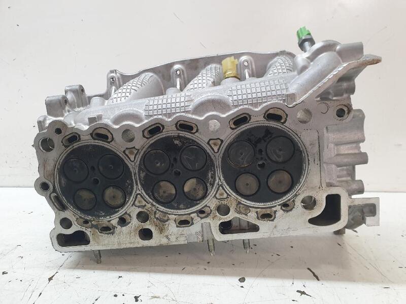 9X2Q6050DE cylinder head LAND ROVER DISCOVERY V6 TD SE 2004 378850