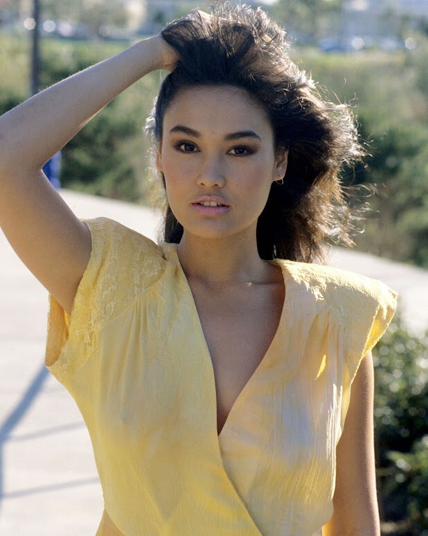Tia Carrere    Glossy  8X10 CELEBRITY PHOTO  76246