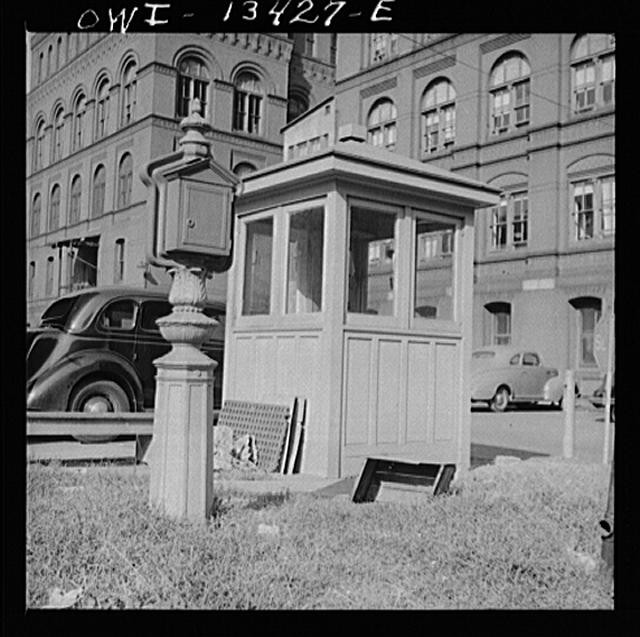 Photo:Washington DC 1940s Police Booth City Street Building Automobiles