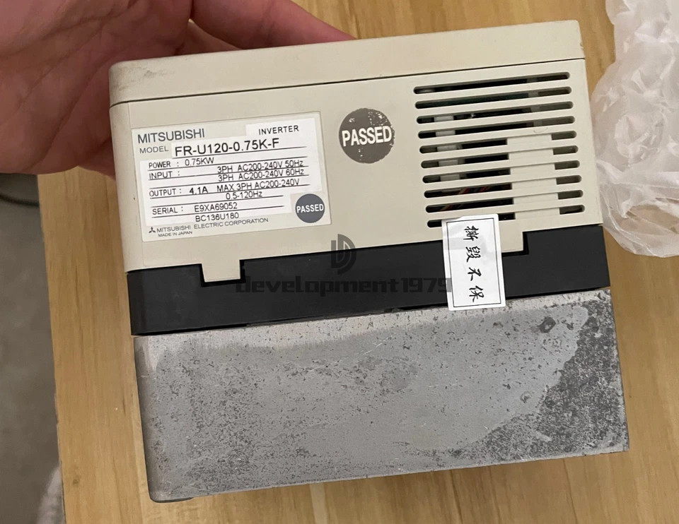 1PC USED Mitsubishi inverter FR-U120-0.75K-F