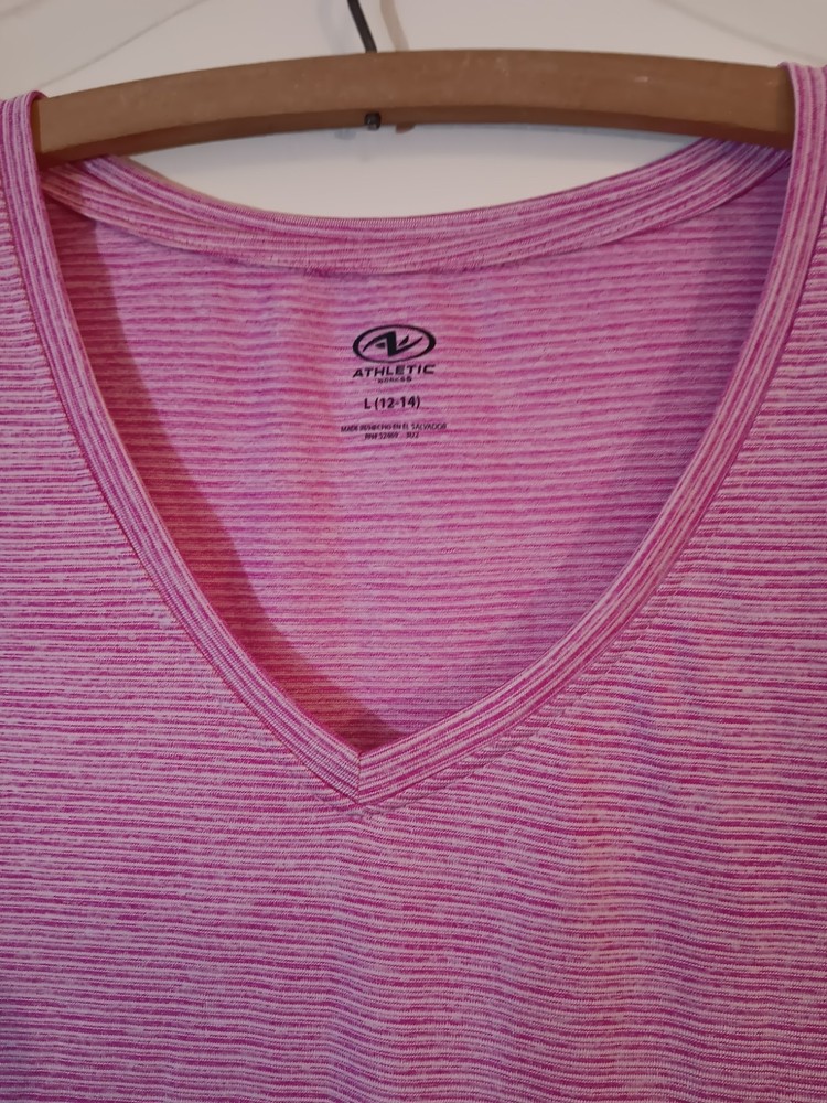 Athletic Works Women's Lightweight,  V-neck, Short Sleeve Blouse, Size L