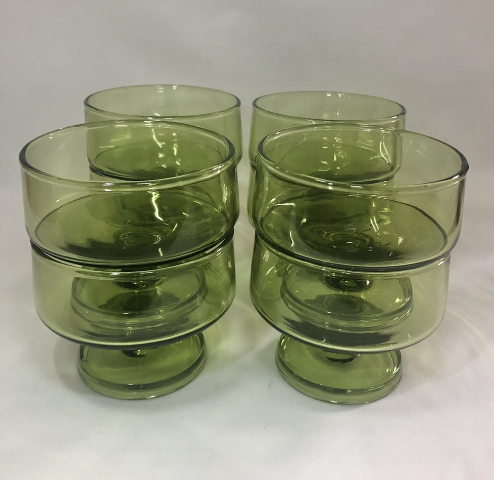 Vintage 1960s Anchor Hocking Finlandia 8pcs Green Glass Dessert Fruit Cups