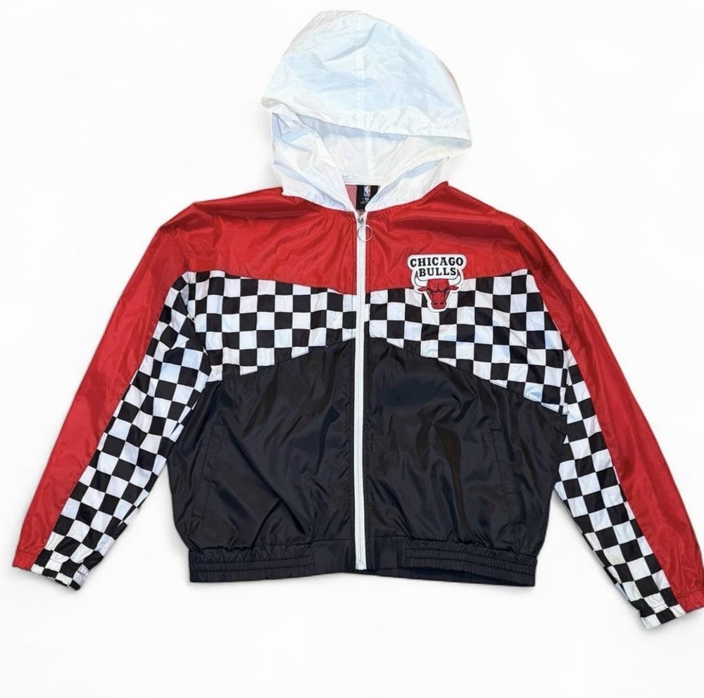 Vintage 90’s NBA CHICAGO BULLS Jacket Windbreaker Size L Checkered RARE