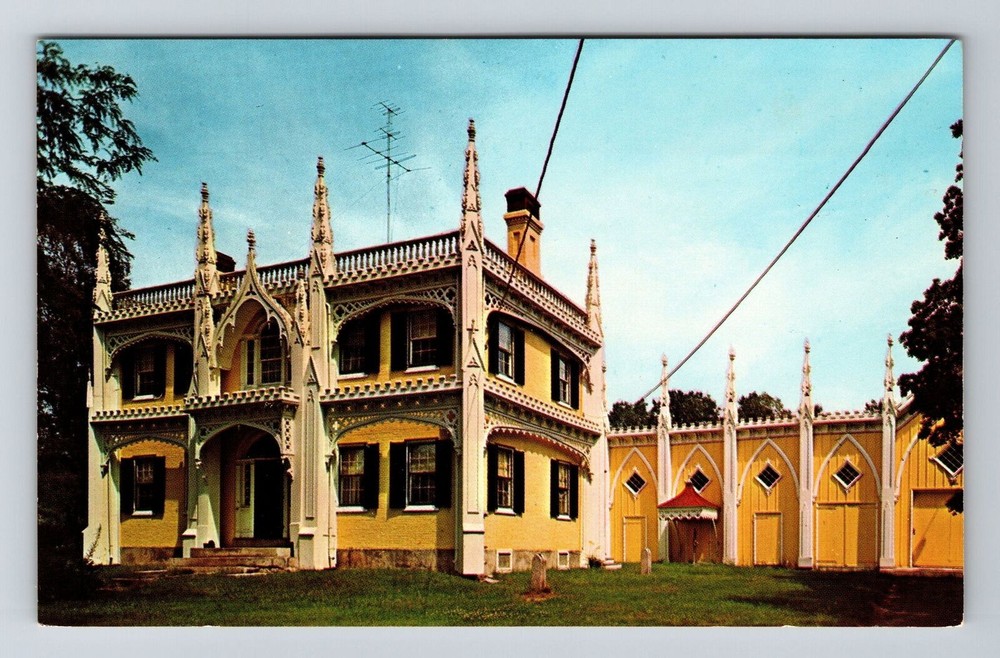 Kennebunk ME-Maine, Wedding Cake House, Outside, Vintage Postcard