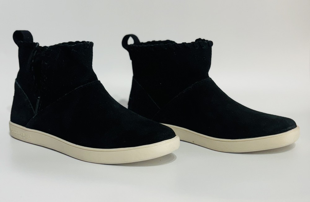 Koolaburra by UGG Womens Black Suede Pull On Boots Size 7