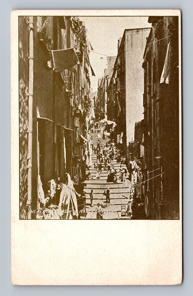 Italy- Naples Street Scene Souvenir Old Postal PC Card View Vintage Postcard