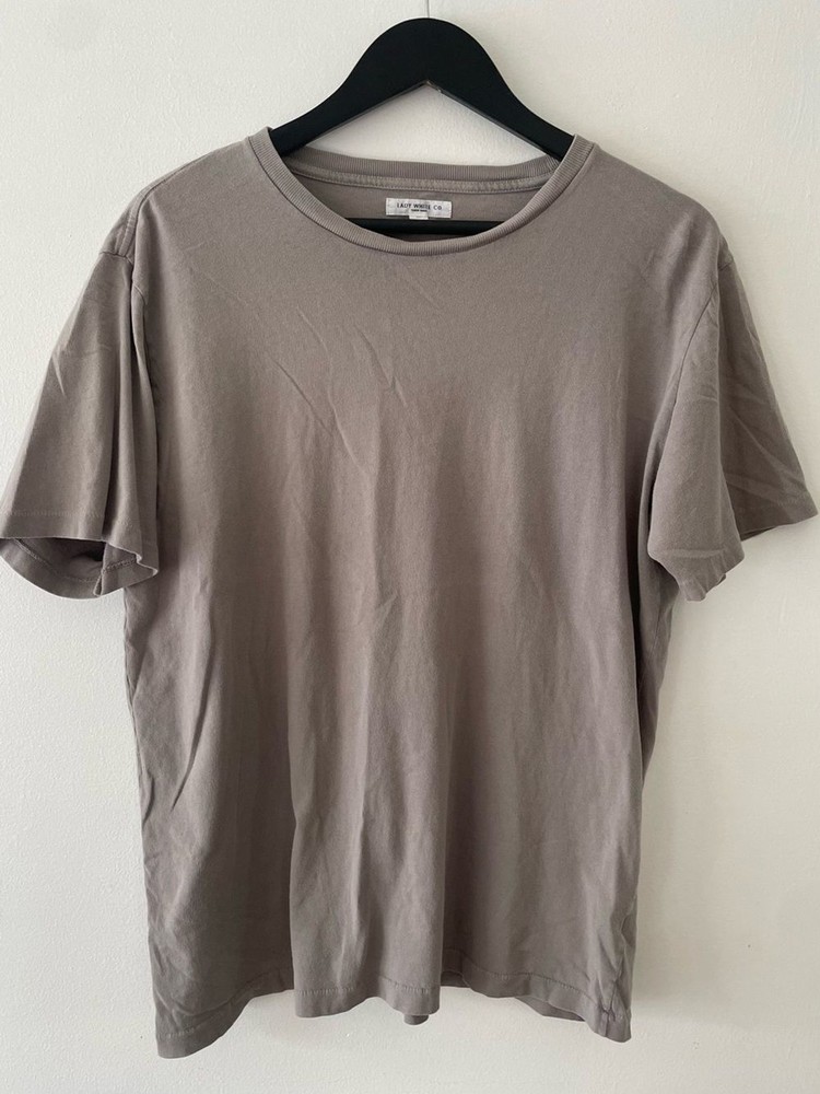 Lady White Co 100% Cotton T-Shirt Size L