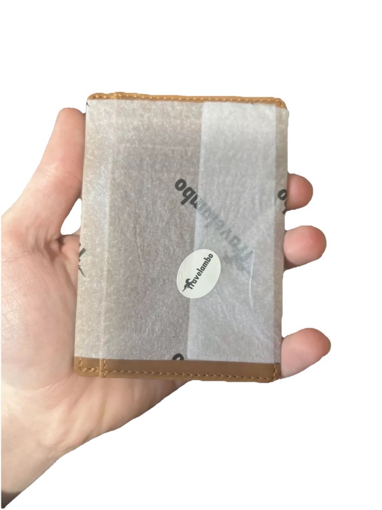 Premium Genuine Leather Men's Wallet - Stylish and Durable Slim Design for Everyday Use