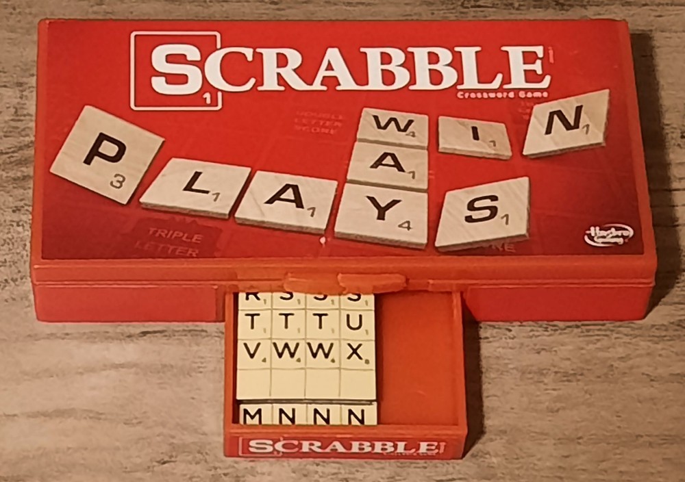 Scrabble Hasbro Mini Pocket Sized Travel Board Game