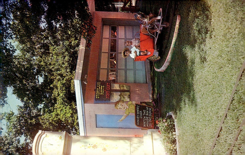 1950s Roger Williams Park Storyland Providence RI Pony Cart Chrome Postcard