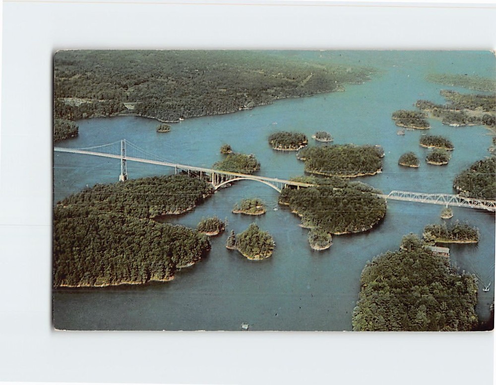 Postcard Canadian Section Thousand Islands International Bridge Lansdowne Canada