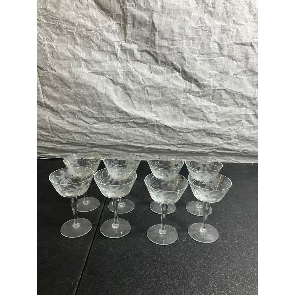 Vintage Etched Floral Champagne Coupe Glasses Set of 8 Clear Glass Barware