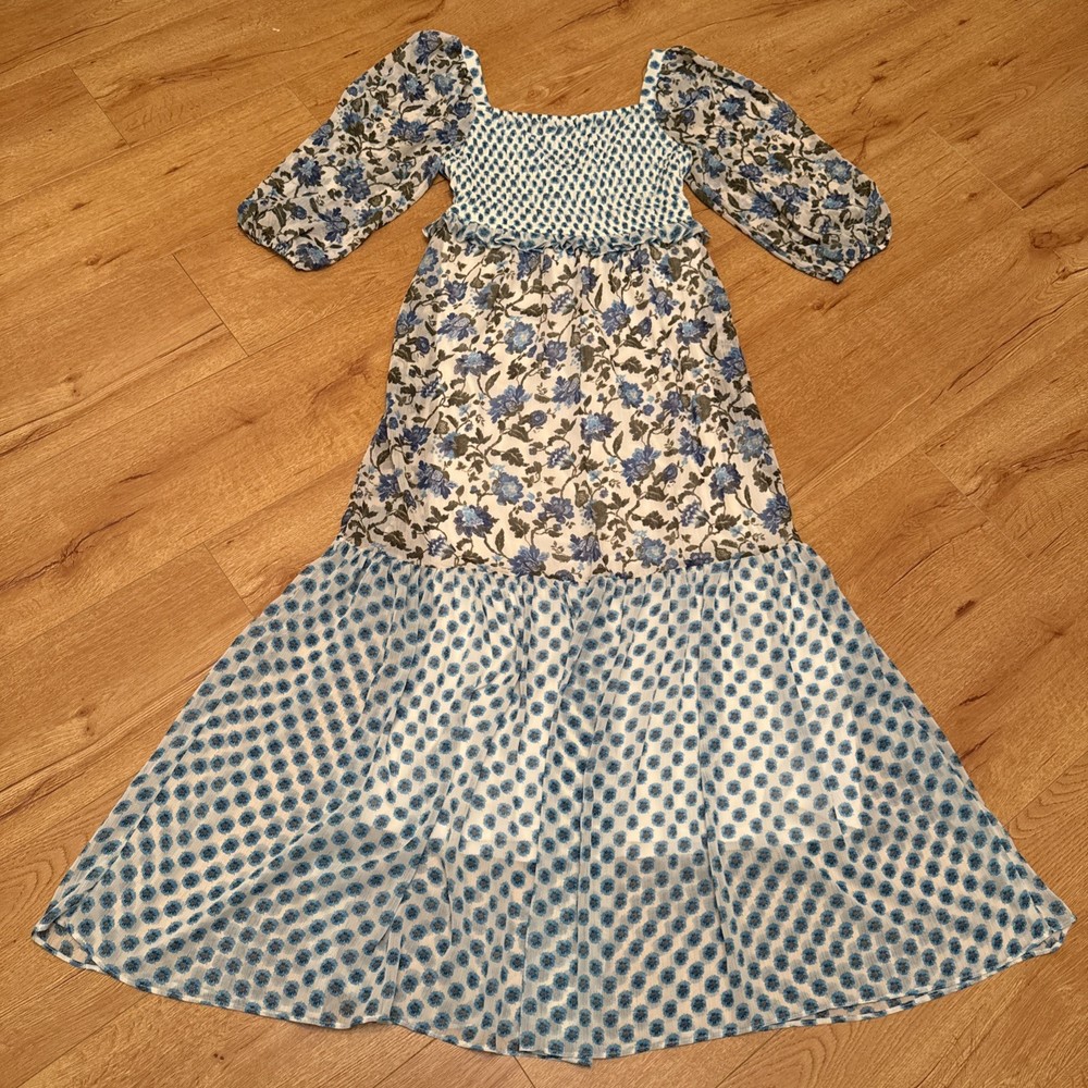 Taylor Sz 10 Chiffon blue floral maxi Smocked dress Ruffle Sheer Tie Back cruise