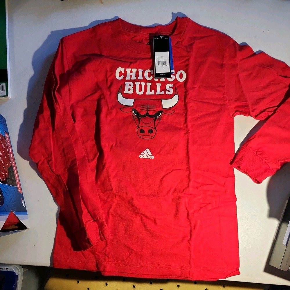 Chicago Bulls NBA long Sleeve Shirt Adidas basketball NEW NWT MINT size small