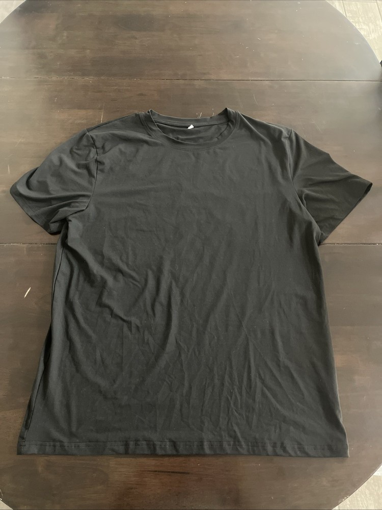 Large Men’s Graphic T Shirt Black