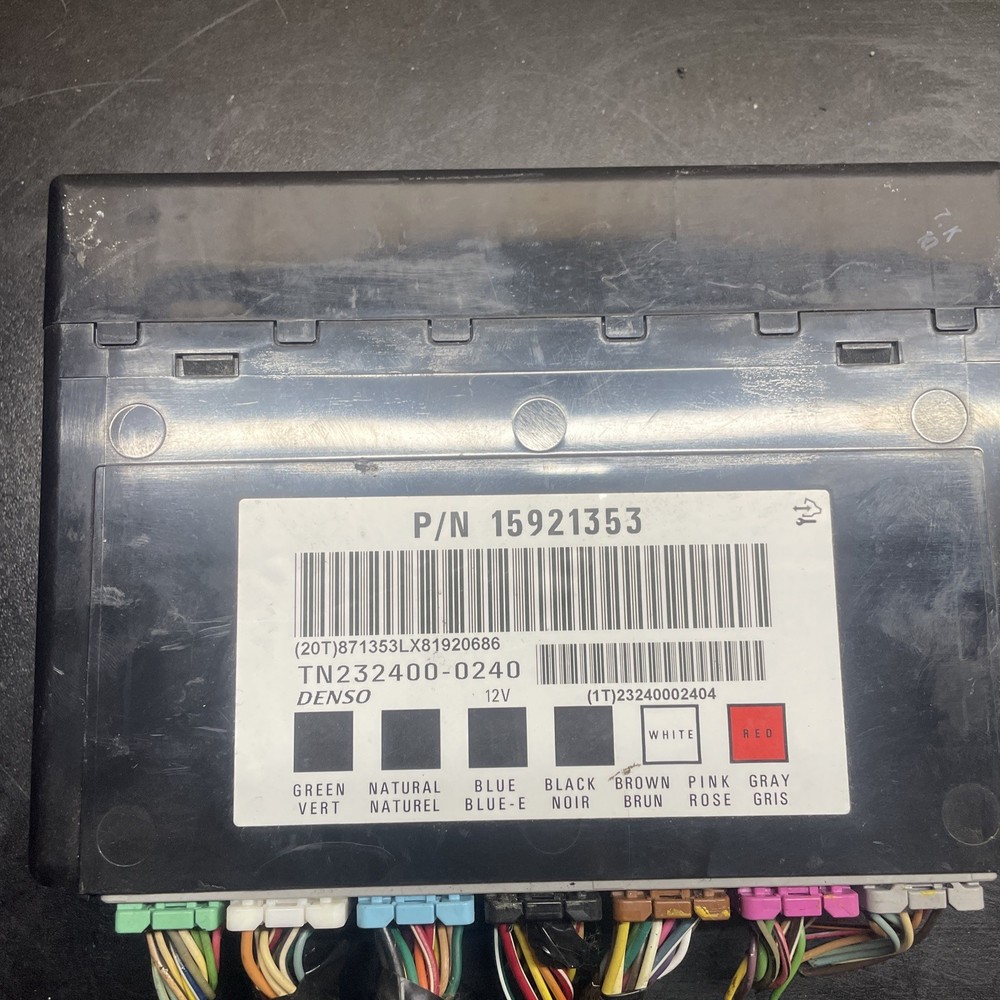 2009 CHEVROLET IMPALA OEM Body Control Module BCM 15921353
