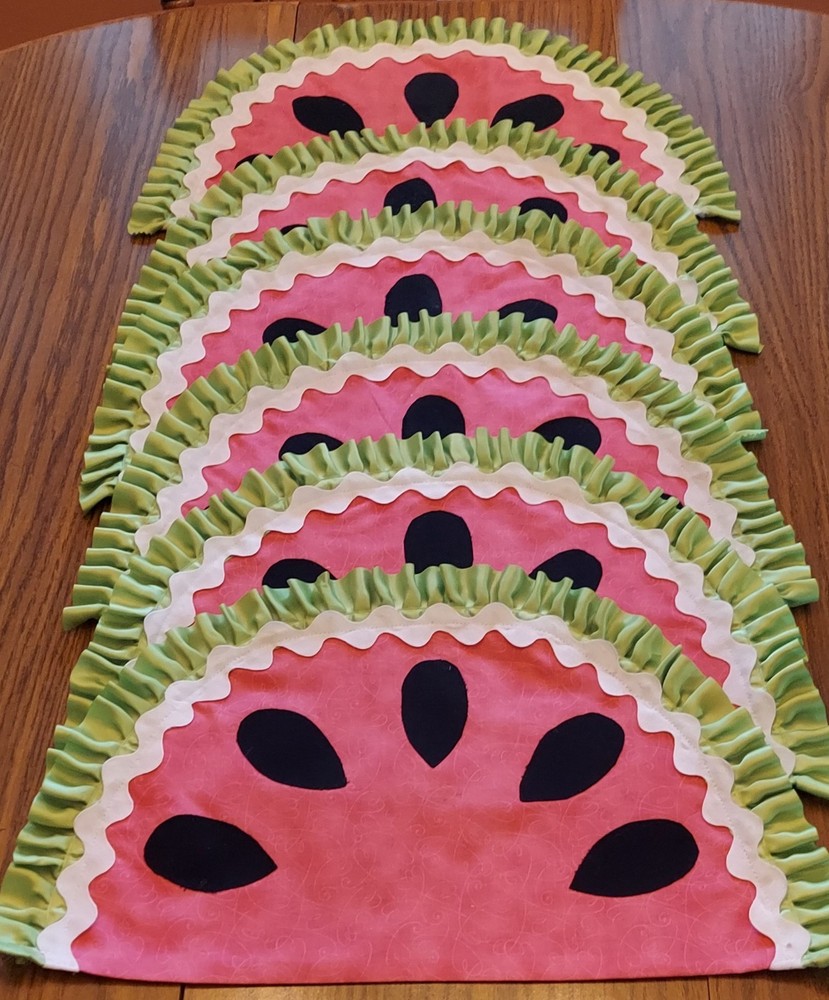 COTTAGE/Granny Core,Handmade Set of 6 Decorative WATERMELON Shaped Placemats