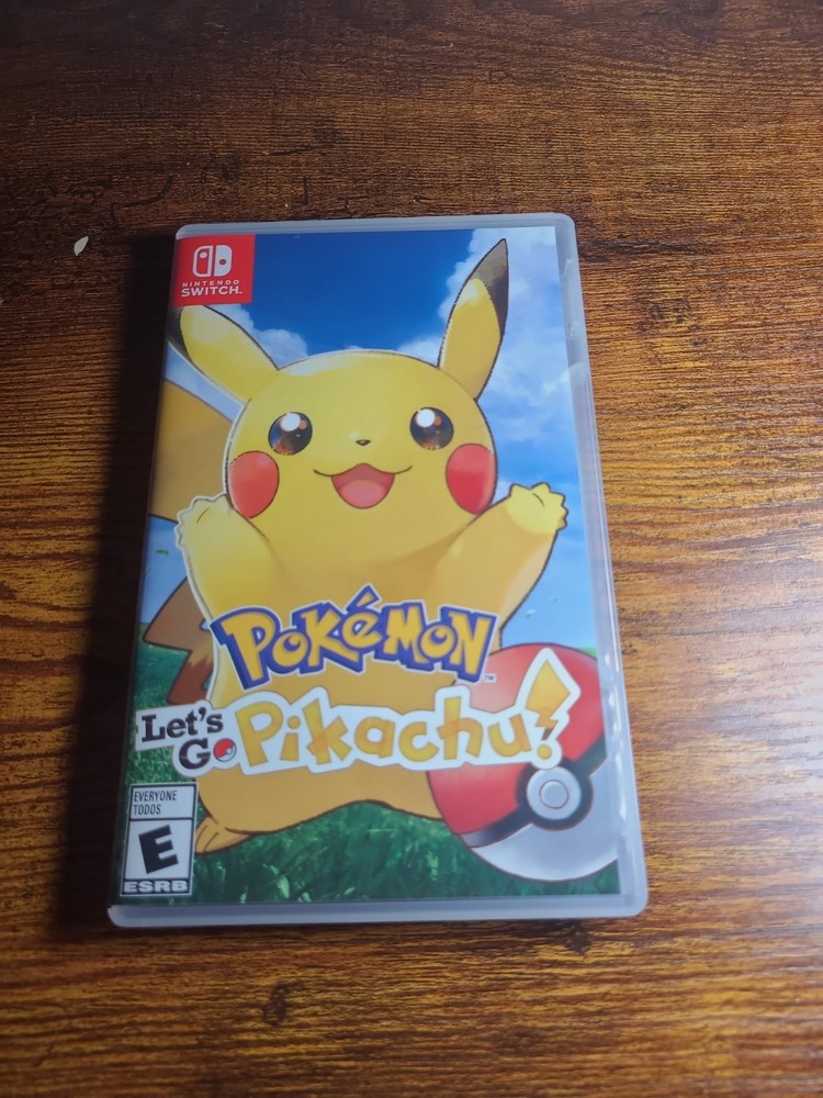 Pokemon Let's Go Pikachu - Nintendo Switch