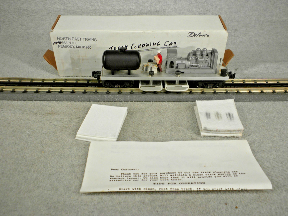 Lionel 3 rail track cleaning car by North East Trains -Used - Very Good