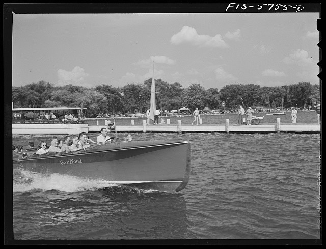Photo:CarWood Boat Lakefront Dock Recreation 1930s 1940s Waterfront Scene