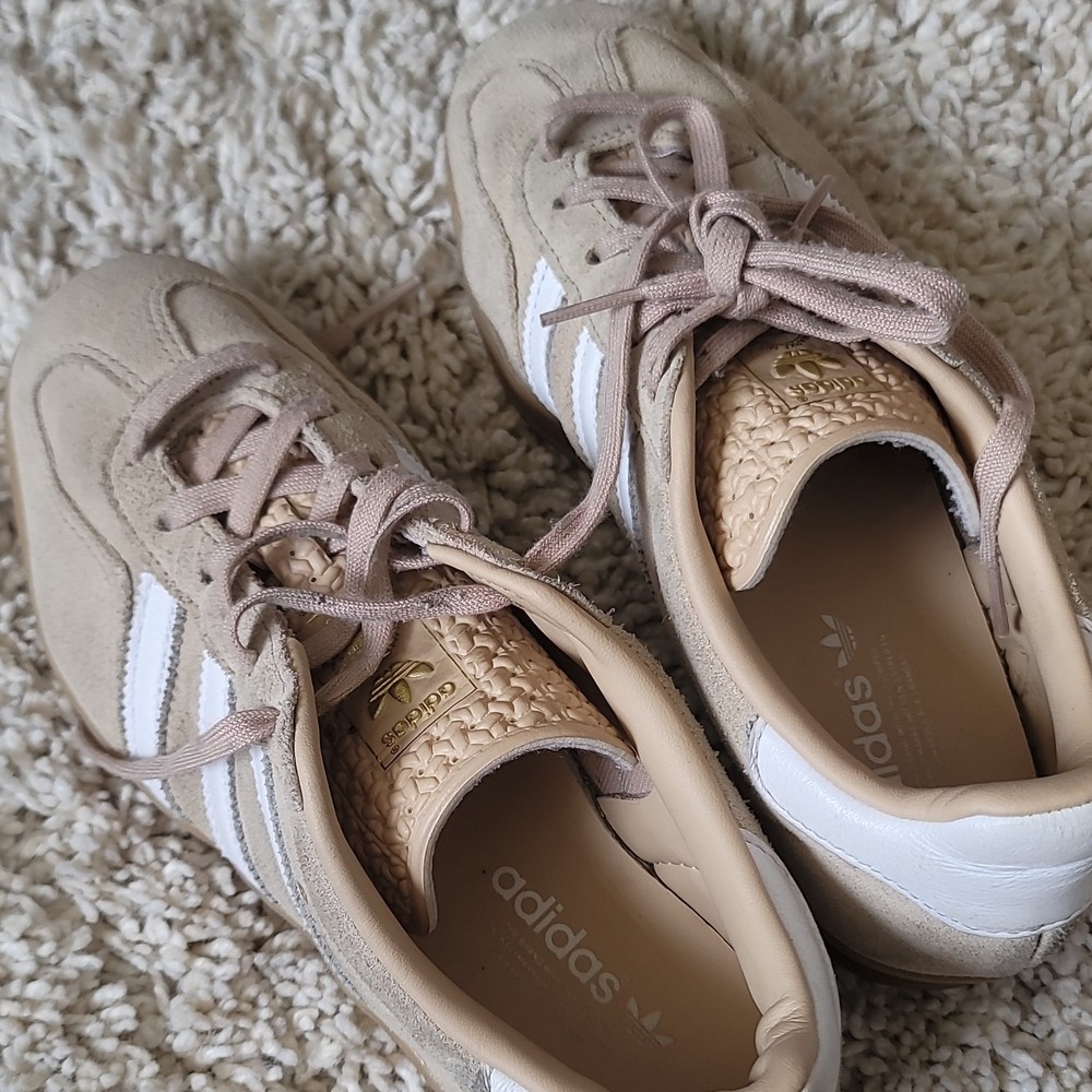 adidas Beige Suede Men's Breathable Sneakers Logo Accent Lace Up Casual Shoes
