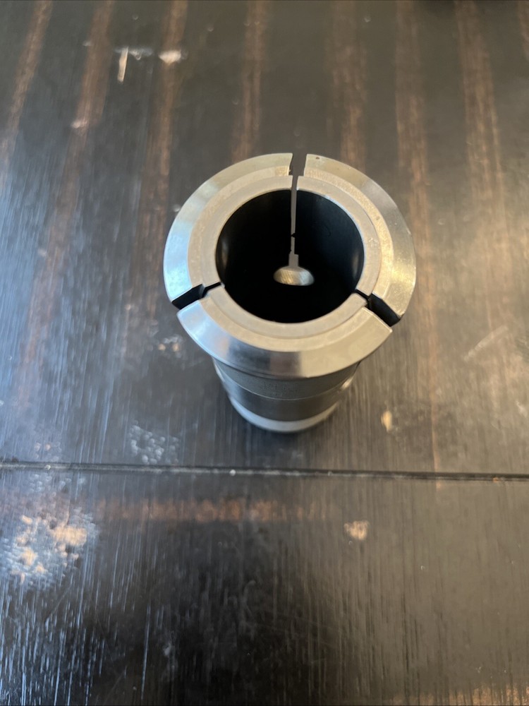 S&M TD32S COLLET SIZE 1.125 ROUND CARBIDE DRAW GUIDE BUSHING THREADED
