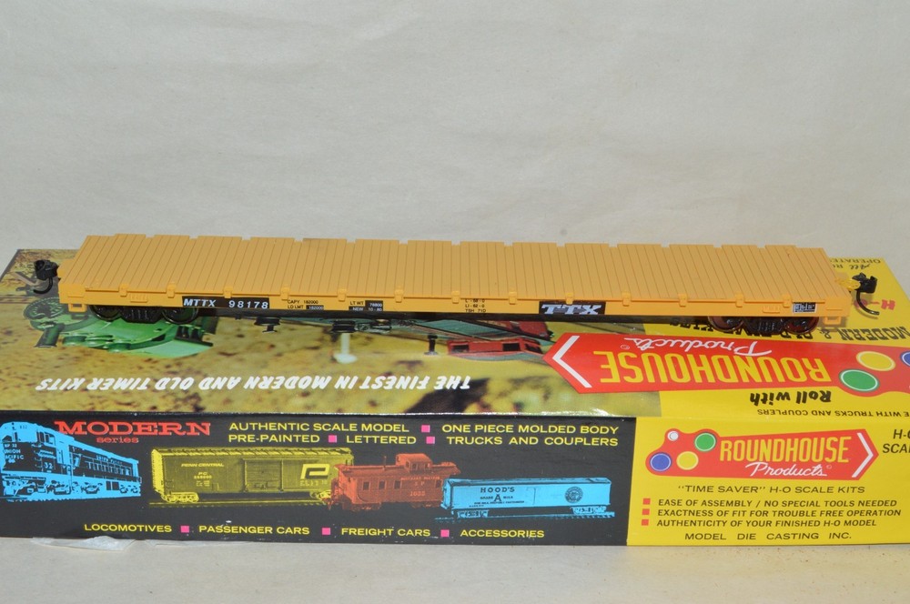 HO scale Roundhouse TTX Trailer Train 60' flat car MW KD's