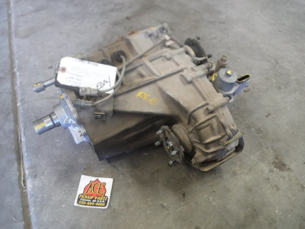 01-04 Toyota Sequoia SR5 LTD 4x4 Manual Transfer Case OEM