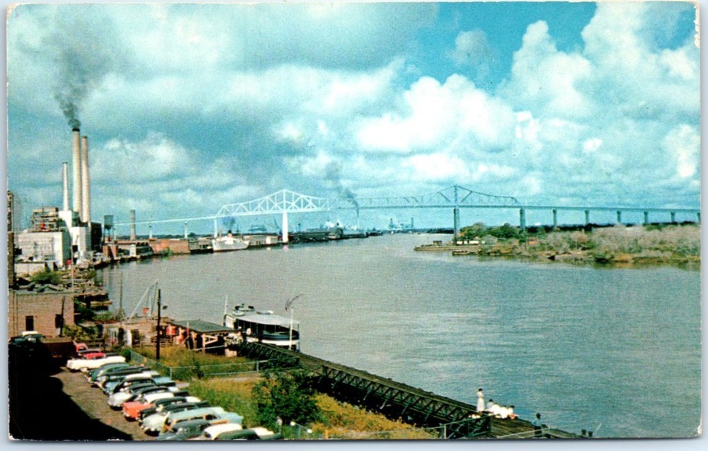 Postcard - The Eugene Talmadge Memorial Bridge - Savannah, Georgia