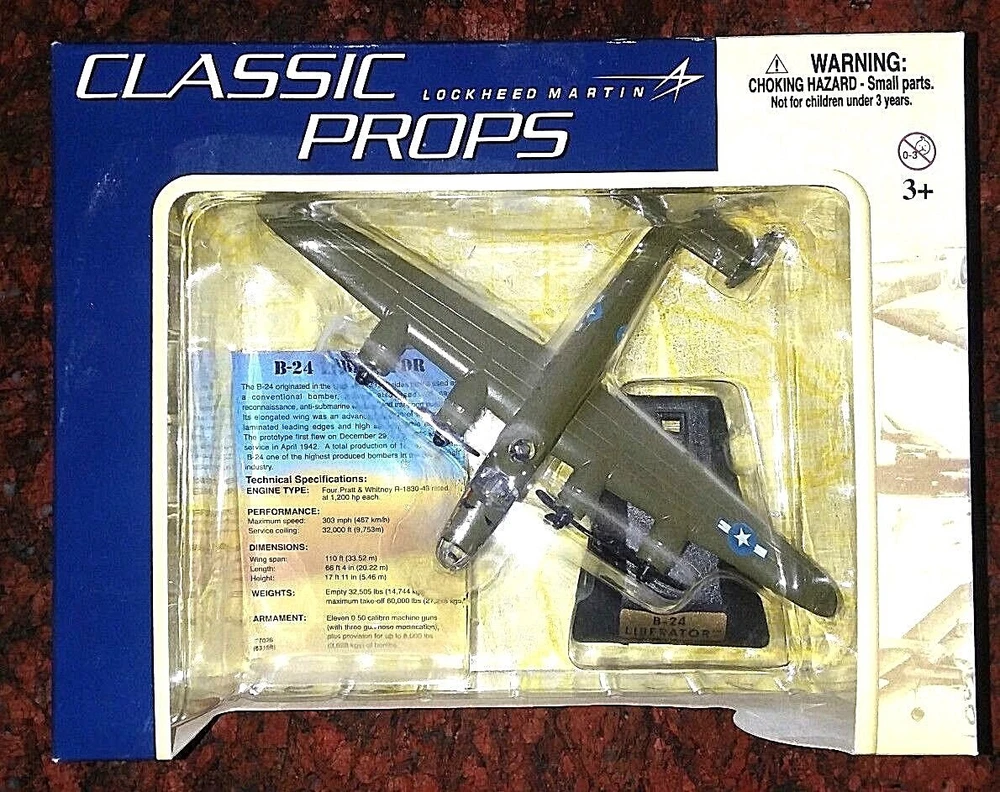 Sky Wings 1 100 Scale Richmond Toys MOTORMAX B-24 Liberator Die-cast Plane