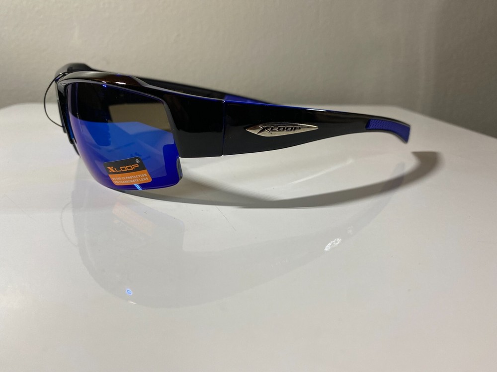 Stylish Men’s Black Frame Wrap Sunglasses with Blue Lenses