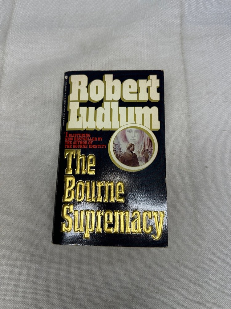 The Bourne Supremacy Robert Ludlum 1987 Bantam Thriller Espionage Paperback