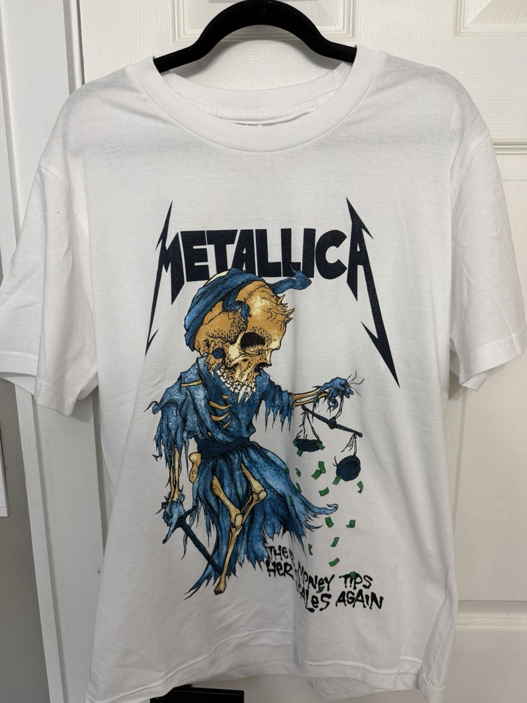 Metallica Men's White Graphic Print Crew Neck Short Sleeve T-Shirt Size L