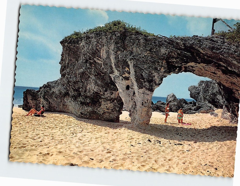 Postcard A natural arch Bermuda British Overseas Territory
