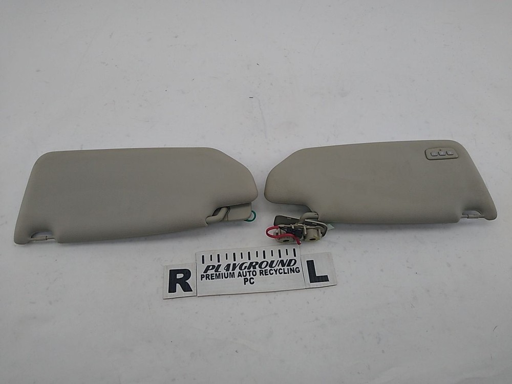Volvo V70 XC70 Left Right Gray Sun Visors with Vanity Mirror 2001-2007