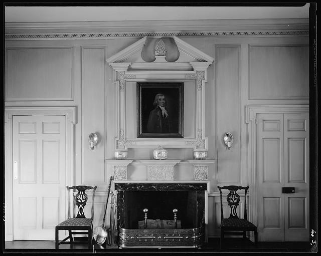 Photo:Richmond Virginia Redesdale Interior Fireplace Portrait 1926 1927