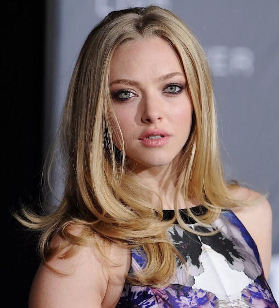 Amanda Seyfried Tender   Glossy  Picture Print   8X10 CELEBRITY PHOTO   398443
