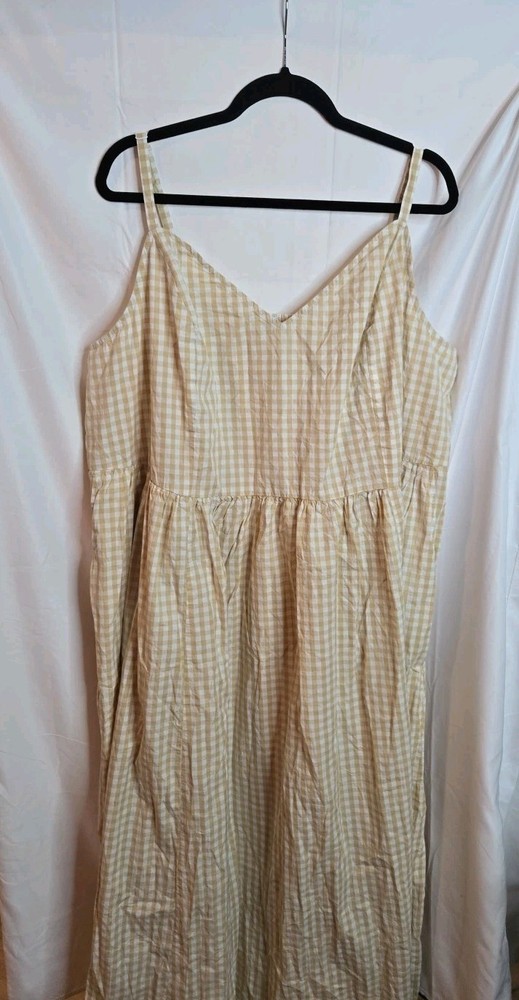 Old Navy Women's Plus size 4X Beige & White 100 % cotton, Check Print SunDress