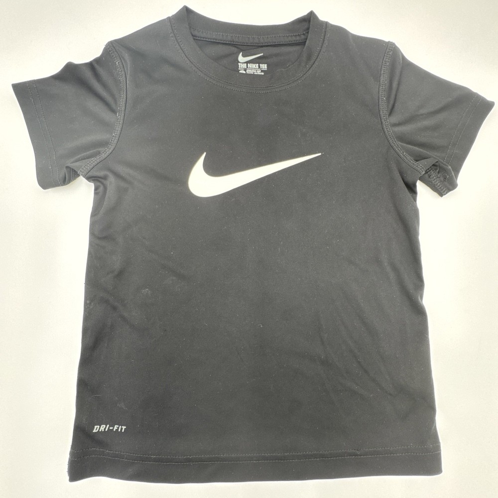 Size 7 - The Nike Tee T-Shirt Boys Black Short Sleeve Crew Neck Dri Fit