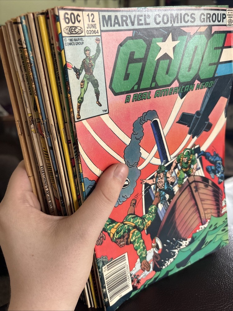 Old Vintage Marvel Comic Book Lot Of 20