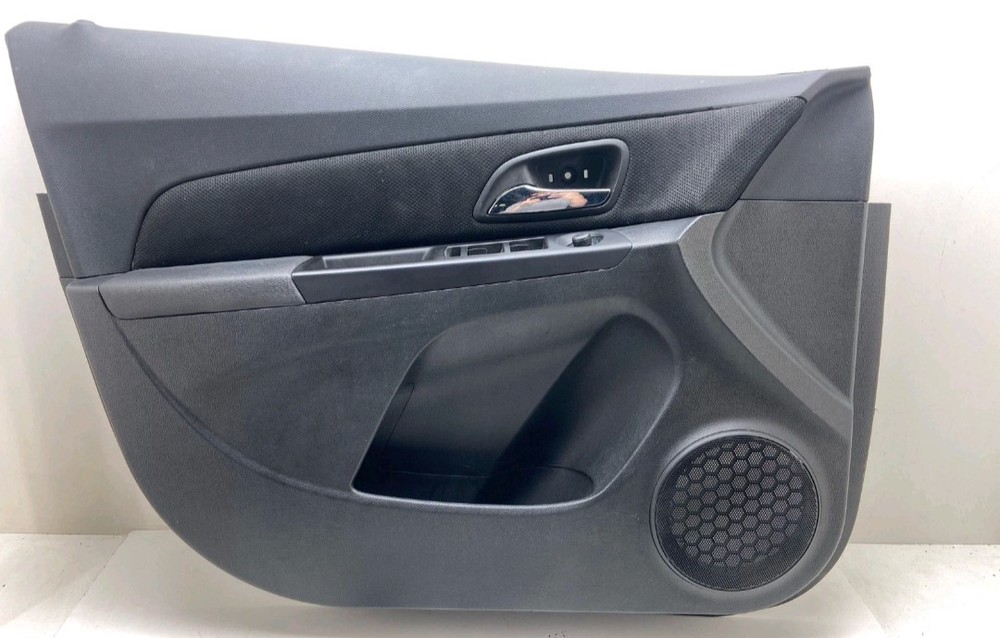Front Drivers Door Trim Panel CHEVY CRUZE Left 11 12 13 14