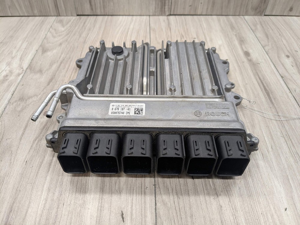 16-19 OEM BMW G11 G12 G30 M550 750 Engine N63 DME ECU Control Module Computer