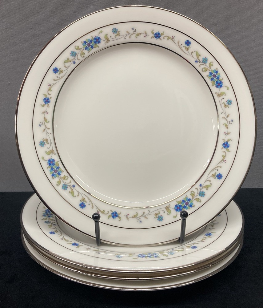 Noritake Norma 7016 China Ivory Floral Salad Plates 8.25” Set of 4