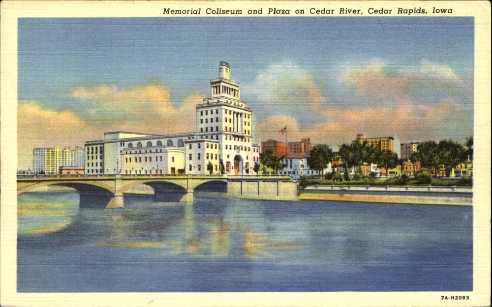 Memorial Coliseum & Plaza on Cedar River ~ Cedar Rapids Iowa IA ~ 1940s linen