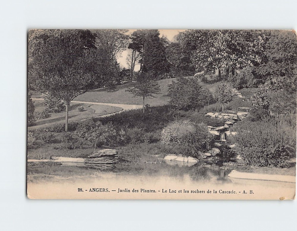 Postcard Le Lac et les rochers de la Cascade Jardin des Plantes Angers France