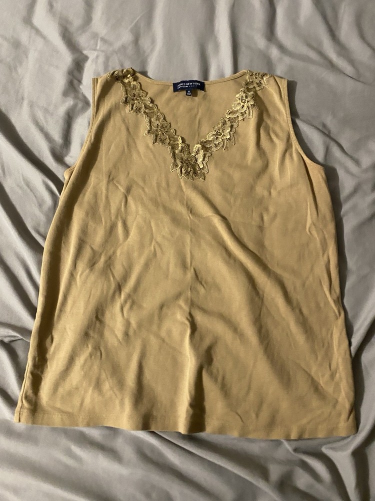 Jones New York Women’s Top, 1X, Tan/Brown, Sleeveless.