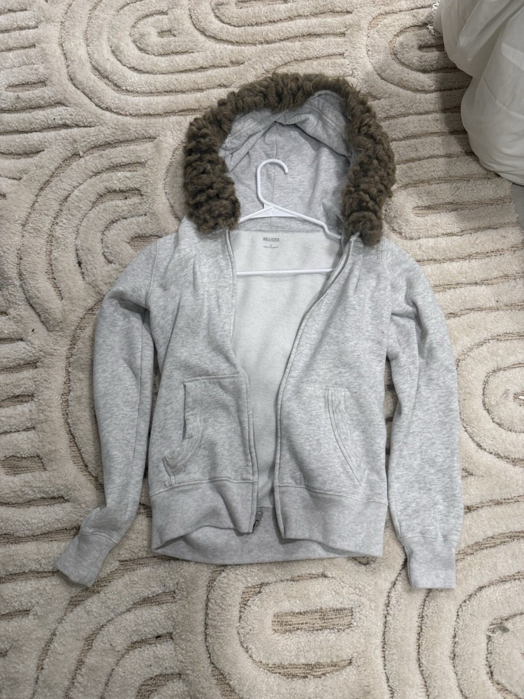 Hollister Women's Gray Full Zip Hoodie Fur Trim Hood Size S